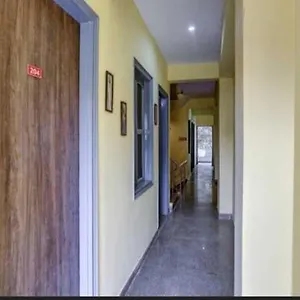  Hotel O Yeti Near Appu Ghar